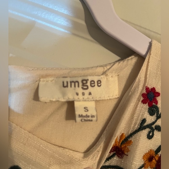 SOLD Umgee | Boho Bliss Embroidered Floral Bell Sleeve Dress Small - Picture 8 of 8